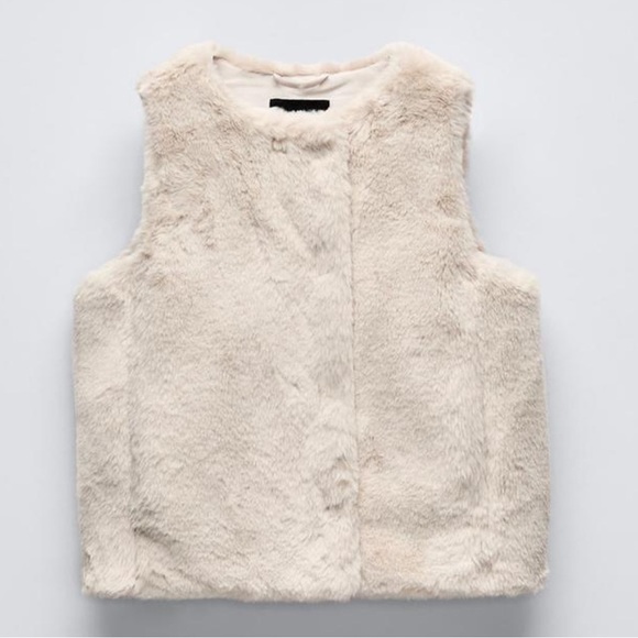 Zara Other - Zara Kids Faux Fur Vest!